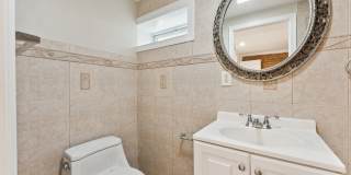 3 Level Semi-Detached Row Home in Columbia Heights Gallery 17