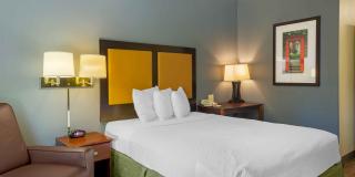 Hartford - Manchester Gallery 21