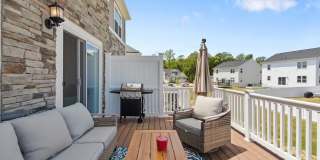 10893 DRUMMOND Place Gallery 12