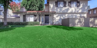 Carlyle Square Apartment Homes Gallery 1