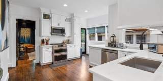 663 Yorkshire Road NE Gallery 23