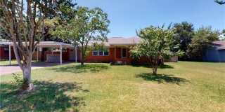 806 Gilchrist Avenue Gallery 2