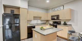 Artisan Apartments & Shops Gallery 7