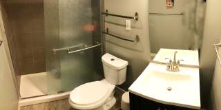 1121 Albion Street Gallery 8
