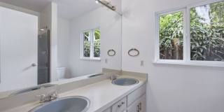 Upgraded 4 Bed, 2 Bath Home on Charming Tree Lined Street in Desirable Crescent Park Gallery 21