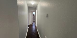 1439 NE 24th St Gallery 7