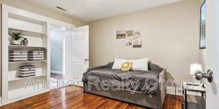 1839 Edgewood Avenue Gallery 46