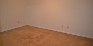 15 ENGLEWOOD DR Gallery 27
