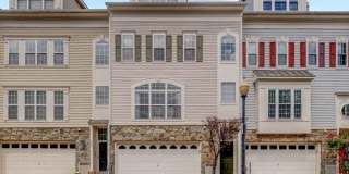 5053 DONOVAN Drive Gallery 1
