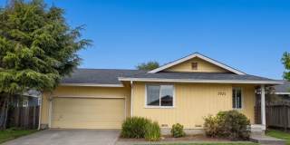 Spacious Pet-friendly McKinleyville Home With Garage & Fenced Yard Gallery 1