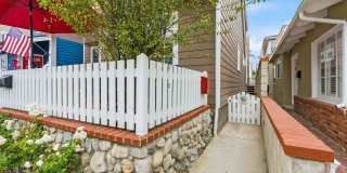 Balboa Island Coastal Charm Retreat Gallery 13