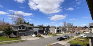 Spacious 4-Bedroom Home with Balcony and Fenced Yard in Marysville Gallery 45