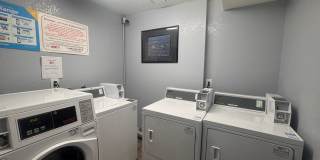 Spacious 2 Bed / 2 Bath Long Beach Condo Near Traffic Circle, CSULB & Belmont Heights Gallery 24