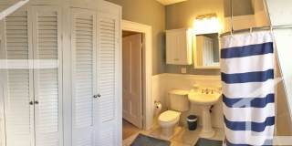 Gorgeous Townhouse in Quincy Avail 9/1 Gallery 15