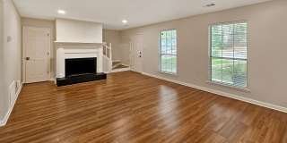 COMING SOON: Beautifully Updated 2/2.5 Townhome Near Truist Park Gallery 14