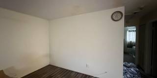 400 Oakridge Boulevard Gallery 8