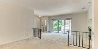 3863 PERSIMMON Circle Gallery 12