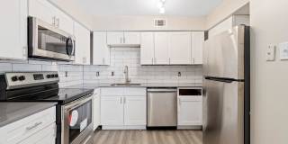 Tides at Royal Lane South Tides at Royal Lane South Gallery 6