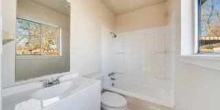 827 Horseshoe Gallery 11