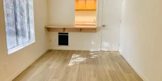 1BD/1BA LA JOLLA COTTAGE ACROSS FROM WINDANSEA! AVAILABLE JUNE FOR $2,895/mo! Gallery 4