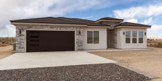 Beautiful, Brand-New 4 Bedroom Home in Scenic AZ Gallery 1