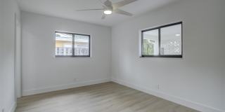 2155 NE 56th Court Gallery 21