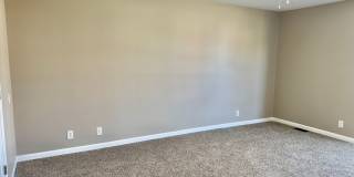Three Bedroom in Oak Grove Gallery 15