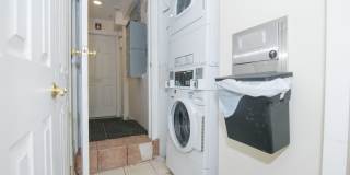 Nicely renovated 3 bed unit in Brookline Gallery 10