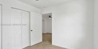 2120-2122 Thomas St Gallery 40