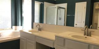 Beautiful 3/2 in Scofield Farms Gallery 19