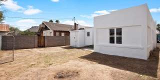 716 E Pierce Street Gallery 14