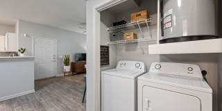 Oak Grove Apartments Gallery 24