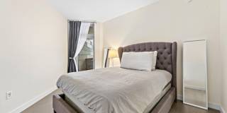 15 Morris Avenue Gallery 21