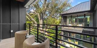 1610 NE 4th Pl 1610 NE 4th Pl Gallery 28