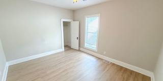 NOW SHOWING: 2 Bedroom / 1 Bath Duplex located at 1132 N Oxford St. in Indianapolis, IN Gallery 16