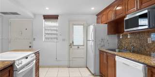 3030 Marcos Dr Gallery 2