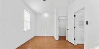1901 E Broad St Gallery 10