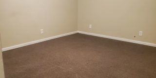 4 Bedroom 2 bath Ranch Home, with two stall garage, finished basement, in NW Lincoln. Gallery 9