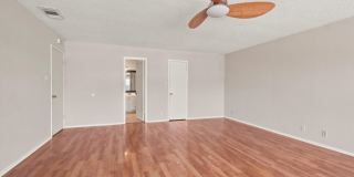2410 Cedar Gallery 10