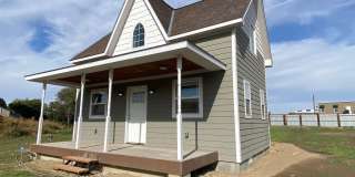 Charming new construction 2 bedroom home Gallery 1