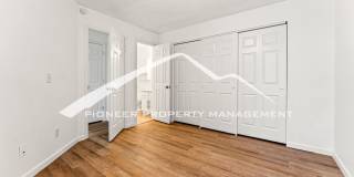 Gorgeous Condo with Washer/Dryer and Central AC Gallery 15