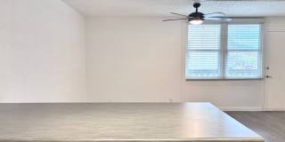 Moderne at 1st Gallery 13