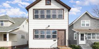 Spacious 4 Bed | 2 Bath Home – Minutes from Grand Casino Arena Gallery 1