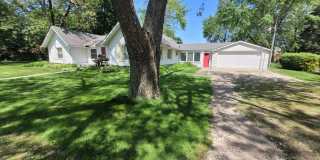 Spacious 4 Bedroom House in Troy Spacious 4 Bedroom House in Troy Gallery 1