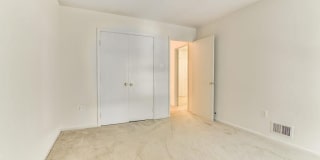 3863 PERSIMMON Circle Gallery 28