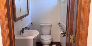 3800 RIDGE Pike Gallery 31