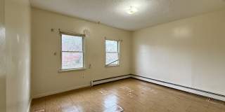 132 Locust Street Gallery 7
