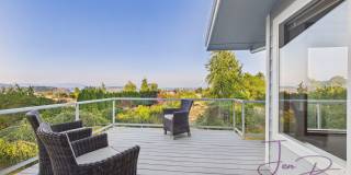 Spacious 4-Bedroom Anacortes Home with View, Large Yard & Detached Shop for Rent Gallery 1