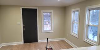 160 West Selden Street Gallery 20