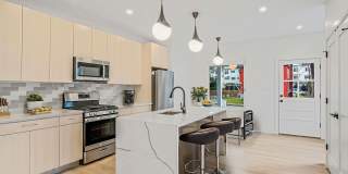 24 Skillman Street unit: Lower Gallery 1